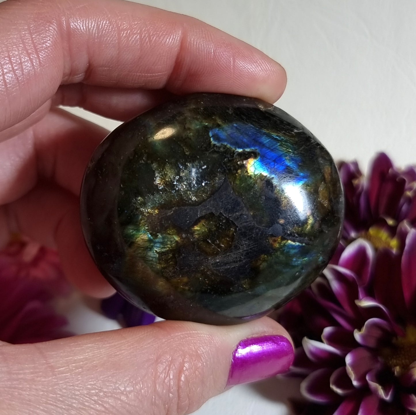 Piedra Labradorita Multiflash Rolada Ovalada #9