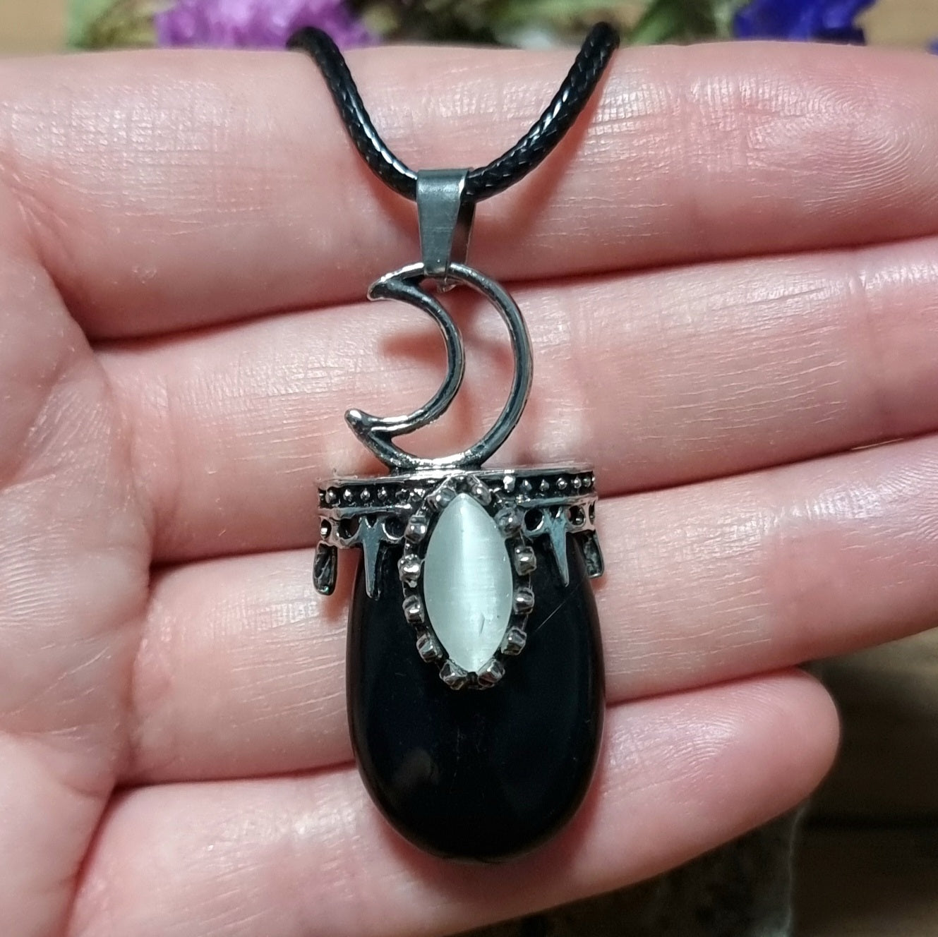 Collar Luna Piedra Ónix