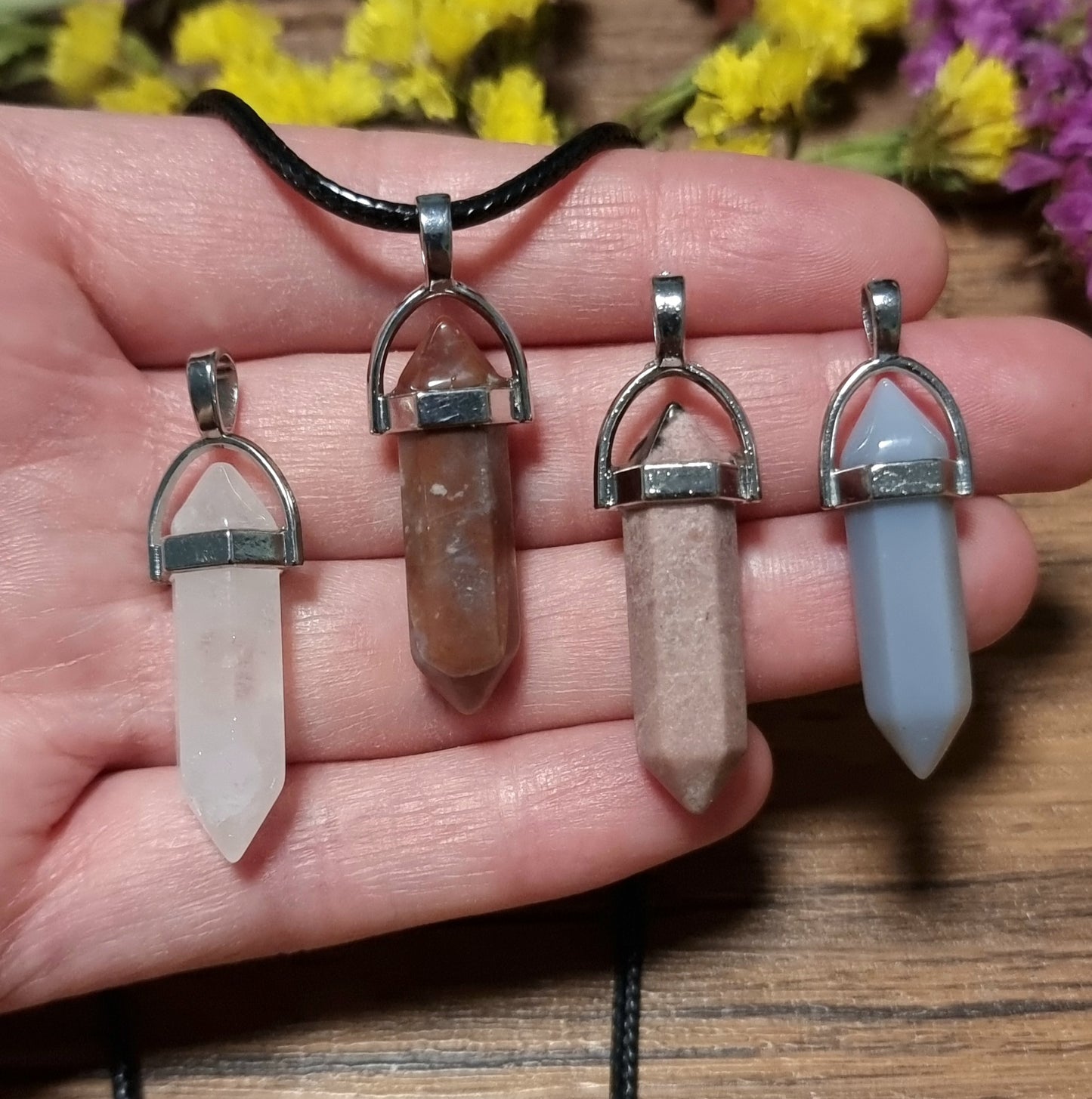 Set de 4 Puntas Biterminadas Piedra Cuarzo Blanco, Ágata de la India, Rodonita y Ágata Gris