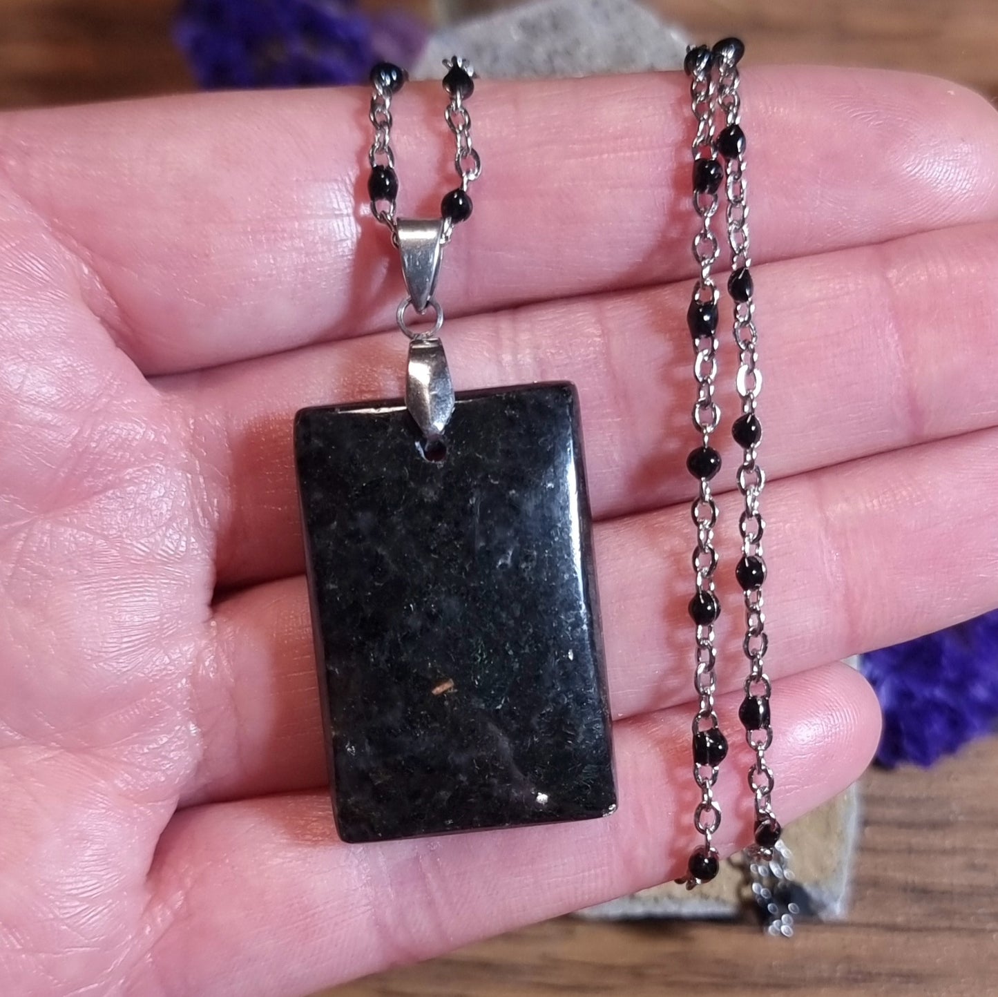 Collar Acero Quirúrgico Piedra Nuummita #1